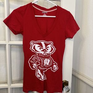 Women's Wisconsin Badgers T Shirt Size M Jansport Bucky Red